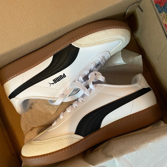 Puma Other - PUMA kids size 4 NEW IN BOX